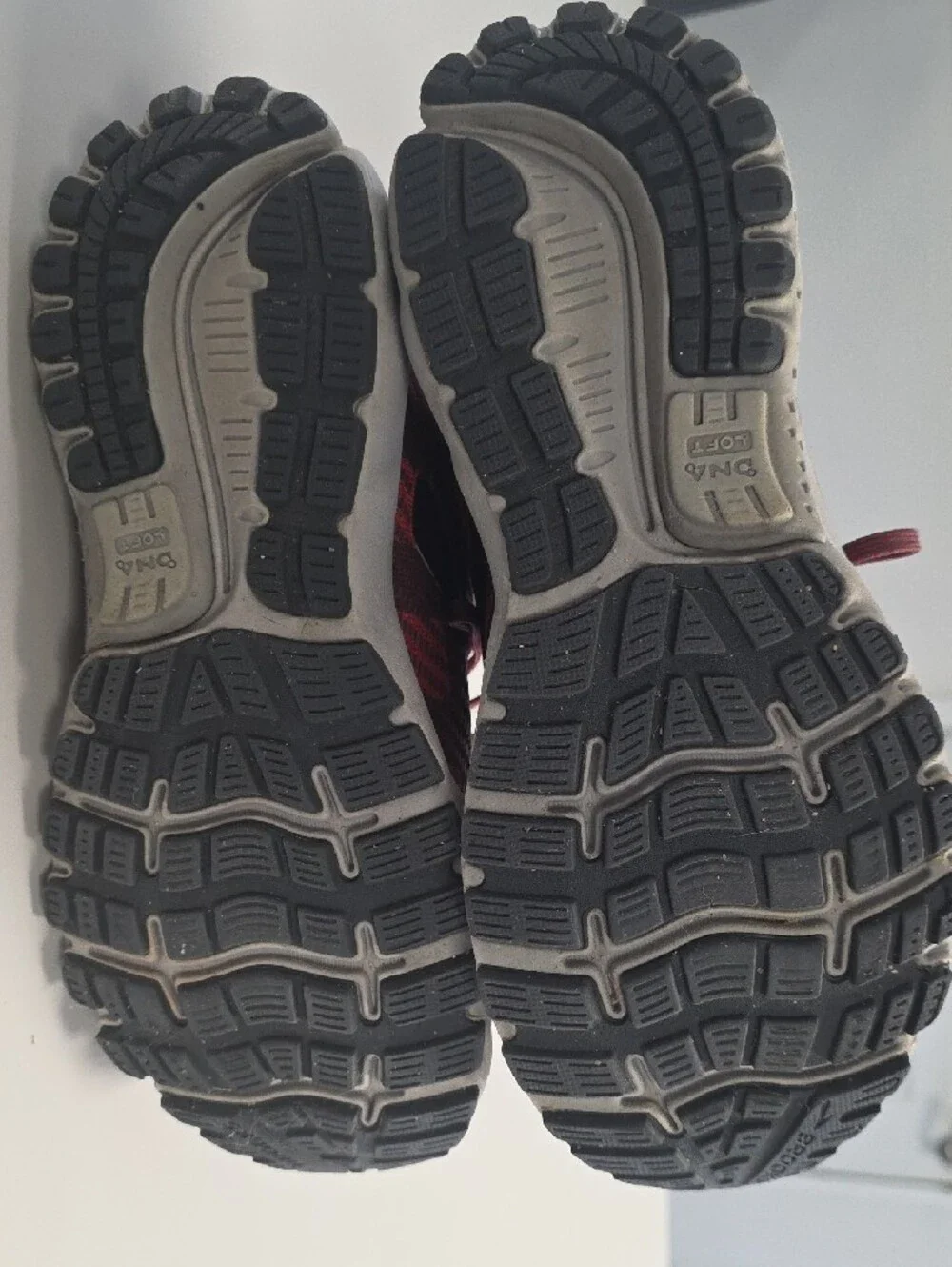 Brooks Red Buffalo Plaid with Gray Accents Womens 9.5